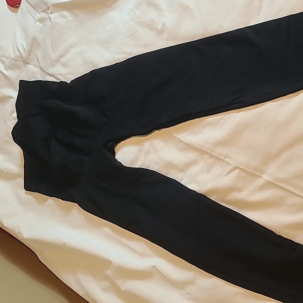 Black maternity leggings size Large